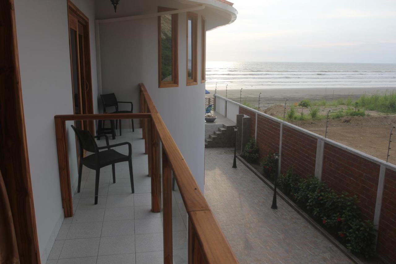 El Ocaso Oceanfront Apartment カノア エクステリア 写真